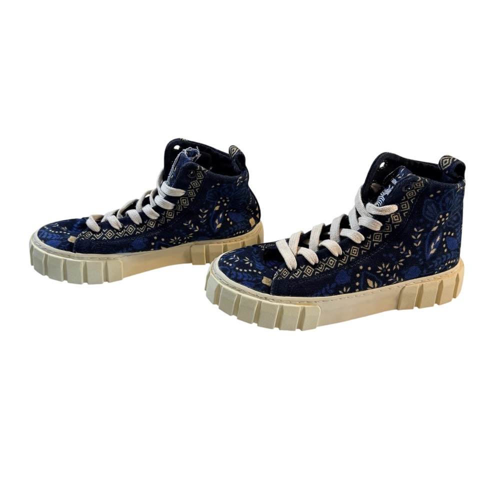 Farm Rio Mid FlatForm Sneaker Macaw Forest in Black Women’s Size 6/ 36 - Picture 2 of 7